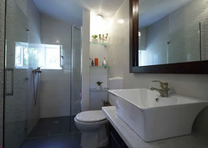 Panorama - Exklusiv * מאקרסקה