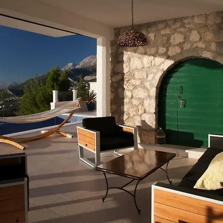 Panorama - Exklusiv * Makarska