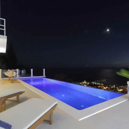 Panorama - Exklusiv Villa *